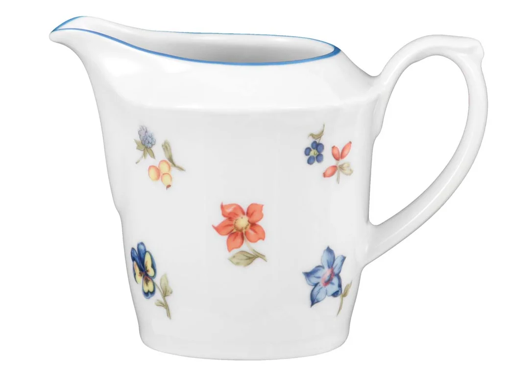 kueche-und-tisch-171451